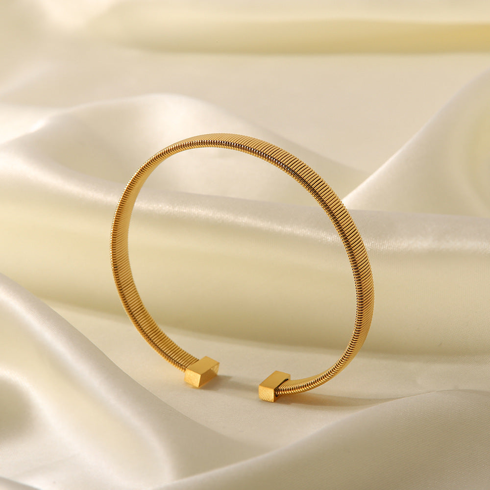 Élise™ 18K Slim Bracelet