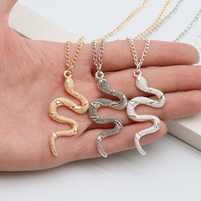 Serpentine™ Minimal Necklace