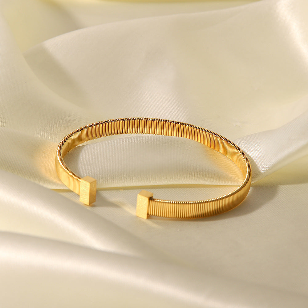 Élise™ 18K Slim Bracelet