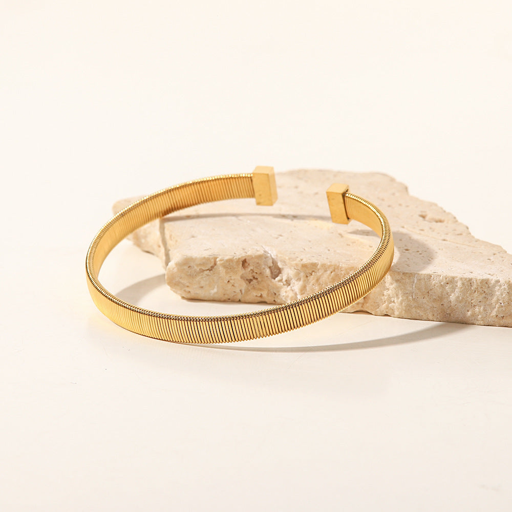 Élise™ 18K Slim Bracelet